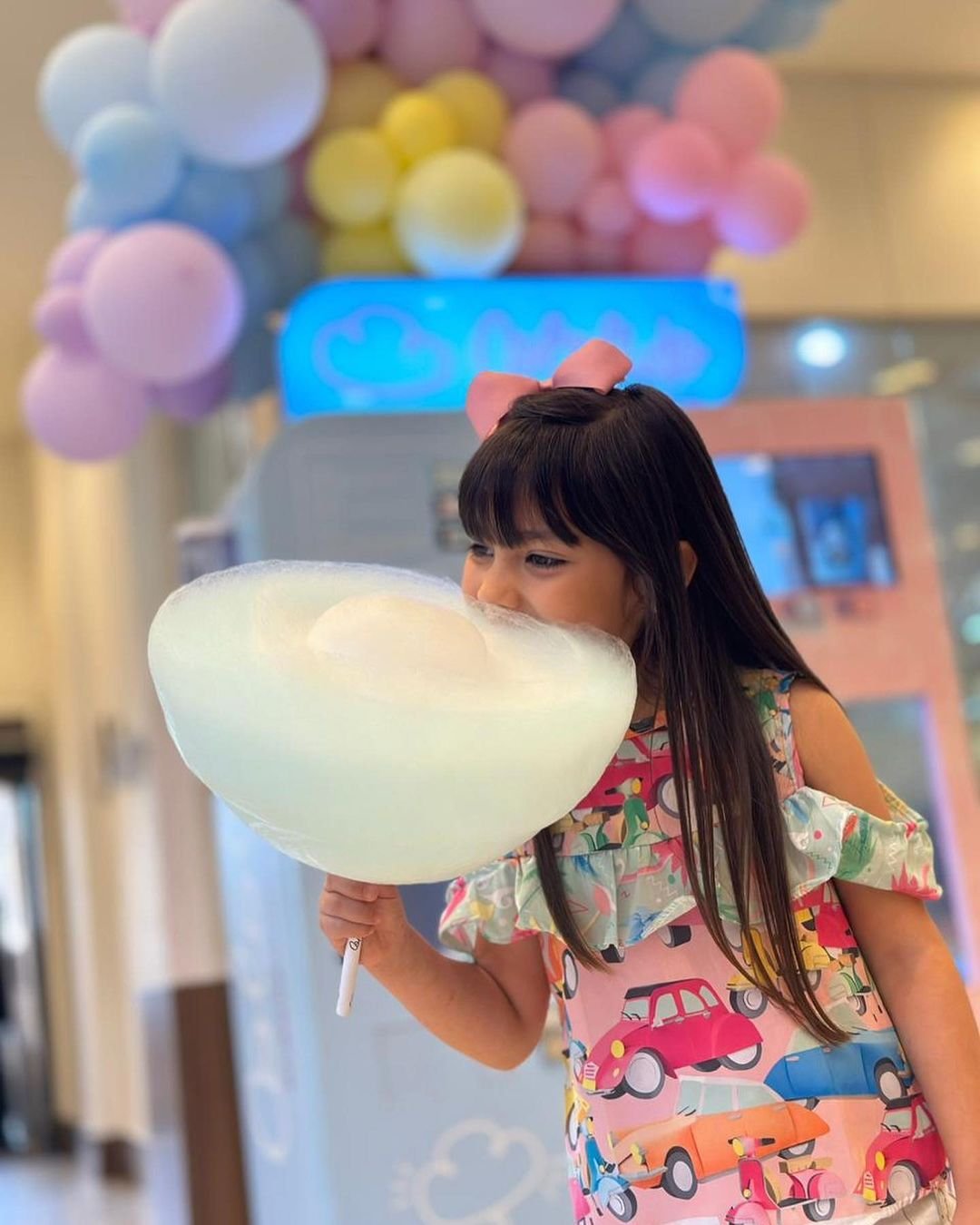 Cotton candy vending location