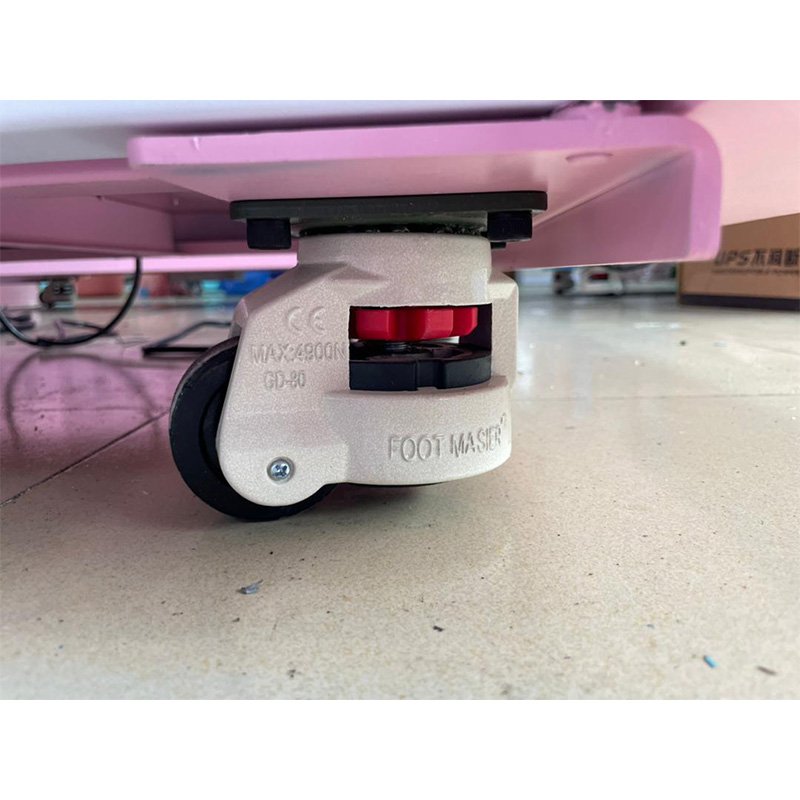 Built-in wheels for easy mobility
