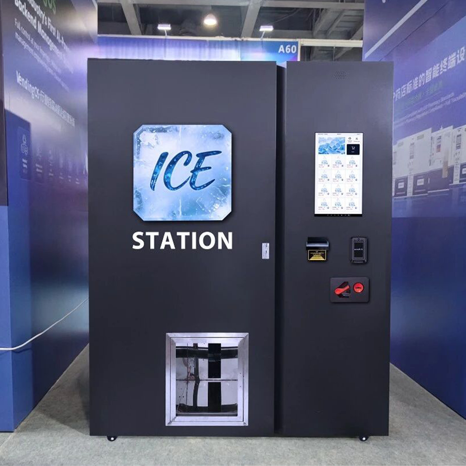 Ice Making Vending Machine exhibition display